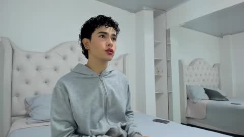 Snapshot of aiiden_15 chatting on 24, 1, 2025 Aiden online show from 24, 1, 2025