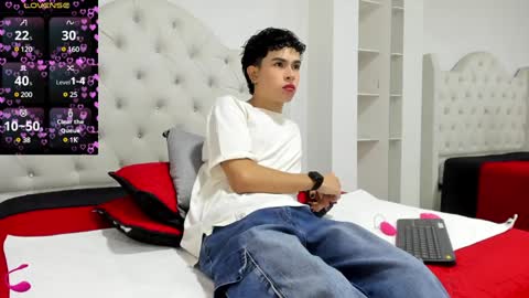 Snapshot of aiiden_15 chatting on 7, 2, 2025 Aiden online show from 7, 2, 2025