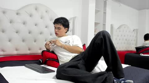 Snapshot of aiiden_15 chatting on 20, 2, 2025 Aiden online show from 20, 2, 2025