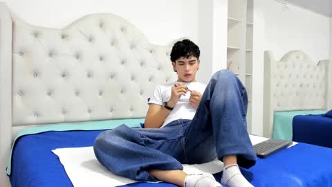 Snapshot of aiiden_15 chatting on 27, 2, 2025 Aiden online show from 27, 2, 2025