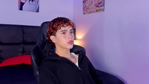 Snapshot of aiiden_15 chatting on 11, 9, 2025 Aiden online show from 11, 9, 2025