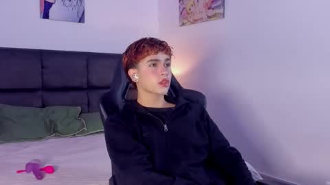 Snapshot of aiiden_15 chatting on 20, 9, 2025 Aiden online show from 20, 9, 2025