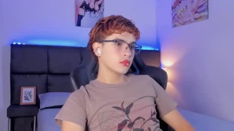 Snapshot of aiiden_15 chatting on 27, 9, 2025 Aiden online show from 27, 9, 2025