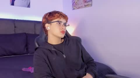 Snapshot of aiiden_15 chatting on 29, 9, 2025 Aiden online show from 29, 9, 2025