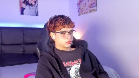 Snapshot of aiiden_15 chatting on 9, 10, 2025 Aiden online show from 9, 10, 2025