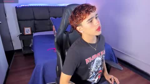 Snapshot of aiiden_15 chatting on 27, 11, 2025 Aiden online show from 27, 11, 2025