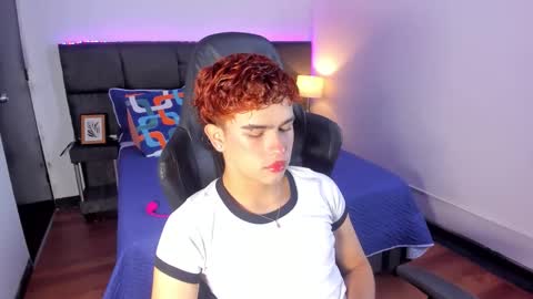 Snapshot of aiiden_15 chatting on 5, 12, 2025 Aiden online show from 5, 12, 2025