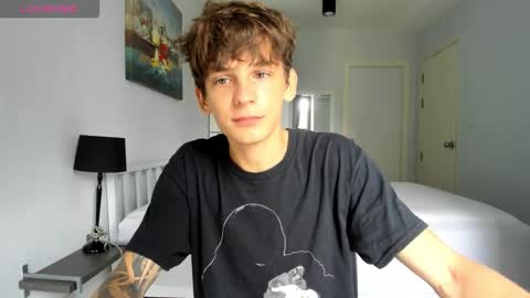 Snapshot of aiko_miracle chatting on 3, 11, 2025 birthday here online show from 3, 11, 2025