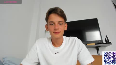 Snapshot of aiko_miracle chatting on 7, 2, 2026 birthday here online show from 7, 2, 2026