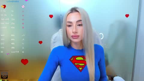 Snapshot of aileen_williams chatting on 31, 10, 2025 Allie online show from 31, 10, 2025