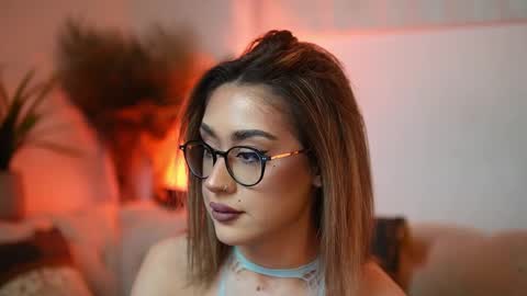  Aileen  online show from 17, 4, 2026