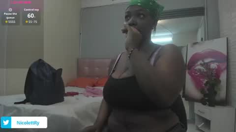 Snapshot of aileenkeys chatting on 16, 6, 2026 aileenkeys online show from 16, 6, 2026