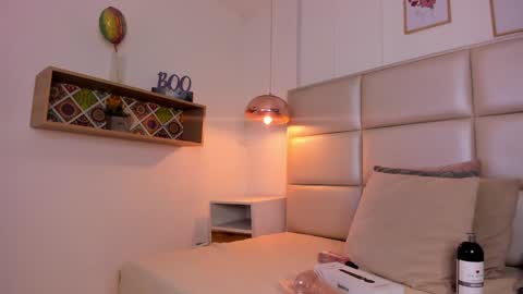 Snapshot of aily_yozuko chatting on 5, 2, 2025 Aily Yozuko online show from 5, 2, 2025