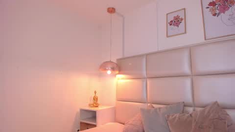 Snapshot of aily_yozuko chatting on 4, 3, 2025 Aily Yozuko online show from 4, 3, 2025