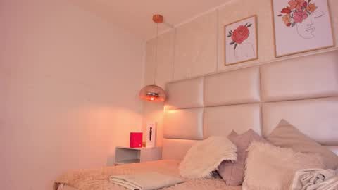 Snapshot of aily_yozuko chatting on 9, 9, 2025 Aily Yozuko online show from 9, 9, 2025