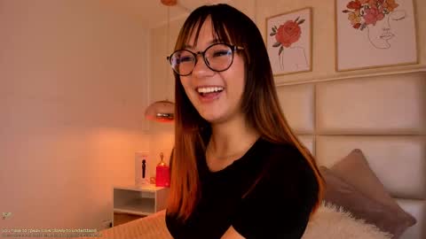 Snapshot of aily_yozuko chatting on 16, 9, 2025 Aily Yozuko online show from 16, 9, 2025