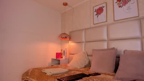 Snapshot of aily_yozuko chatting on 20, 9, 2025 Aily Yozuko online show from 20, 9, 2025