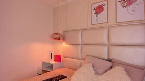 Snapshot of aily_yozuko chatting on 8, 10, 2025 Aily Yozuko online show from 8, 10, 2025