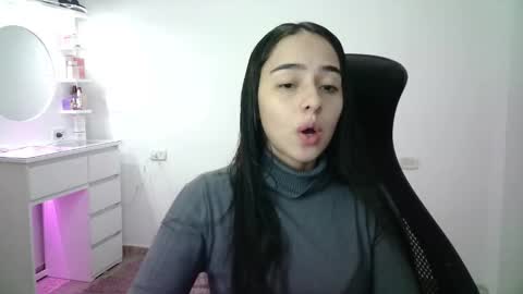 Snapshot of aineangeel chatting on 16, 12, 2025 AINE online show from 16, 12, 2025