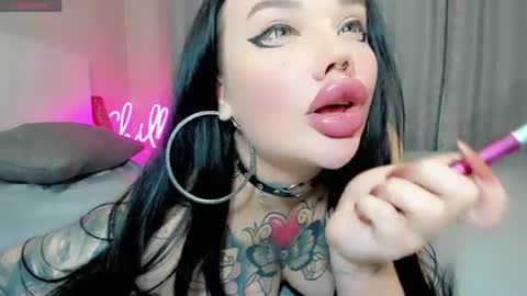 Aira online show from 13, 6, 2026