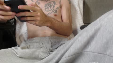 Leo  Airborn  Sir  Daddy online show from 28, 1, 2025