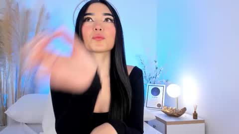 Snapshot of airikimmura chatting on 2, 12, 2025 airi online show from 2, 12, 2025