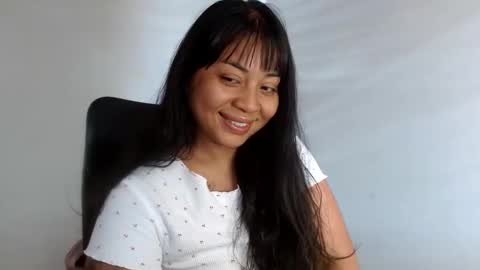 Snapshot of aisha_brownn chatting on 12, 1, 2025 Aisha online show from 12, 1, 2025