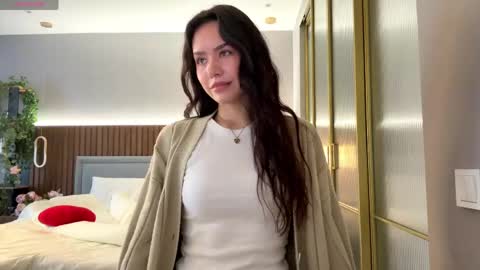 Snapshot of aisha_eilish chatting on 19, 4, 2026 Aisha online show from 19, 4, 2026