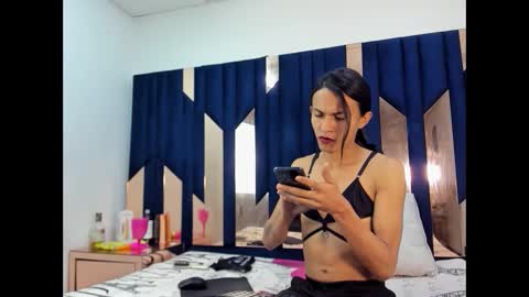 Snapshot of aisha_hotts777 chatting on 11, 10, 2025 Aisha online show from 11, 10, 2025