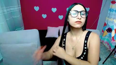 aisha_stacey0410 online show from 21, 6, 2026