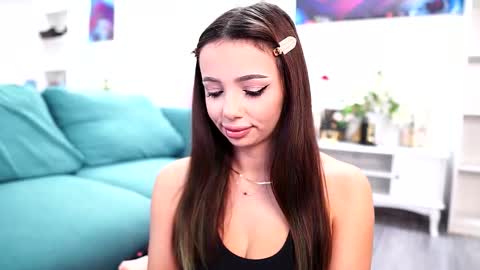 Snapshot of aishabee chatting on 19, 11, 2025 Aisha online show from 19, 11, 2025