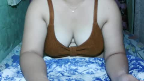 Snapshot of aislahrose chatting on 16, 1, 2025 rosie online show from 16, 1, 2025
