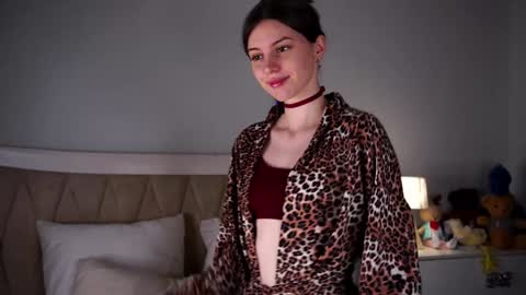 Aliza online show from 4, 2, 2025