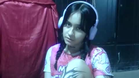 Snapshot of aitana23_ chatting on 30, 11, 2025 aiti online show from 30, 11, 2025