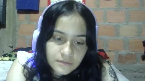 Snapshot of aitana23_ chatting on 4, 12, 2025 aiti online show from 4, 12, 2025