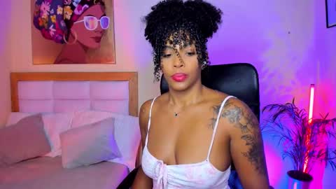 Aitana Brown online show from 15, 3, 2026