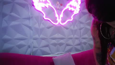 Aitana  online show from 16, 4, 2026