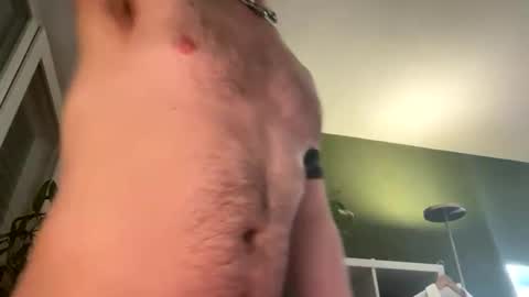 Snapshot of aivorabear chatting on 6, 4, 2026 Aivor online show from 6, 4, 2026