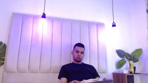 Snapshot of aji_golds chatting on 19, 6, 2026 aji_golds online show from 19, 6, 2026
