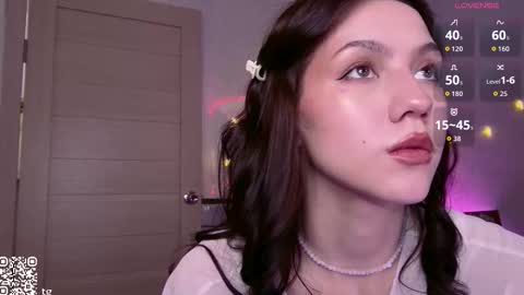 Snapshot of ak444sh11 chatting on 5, 12, 2025 Kendall online show from 5, 12, 2025