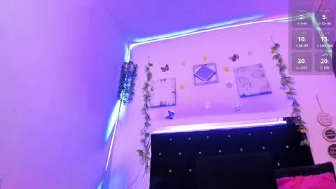 Snapshot of akarirosetti chatting on 12, 9, 2025 akarirosetti online show from 12, 9, 2025