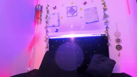 Snapshot of akarirosetti chatting on 22, 9, 2025 akarirosetti online show from 22, 9, 2025