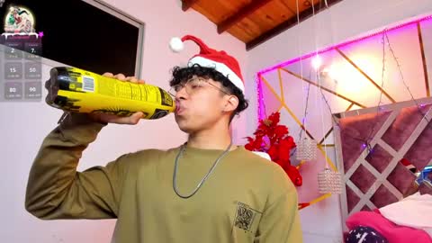 akazaboy online show from 24, 12, 2024