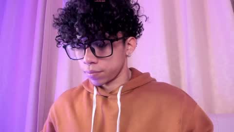 akazaboy online show from 3, 4, 2026