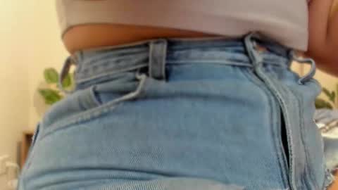 Akenda online show from 25, 10, 2025