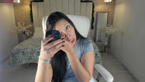 Luna online show from 5, 1, 2025