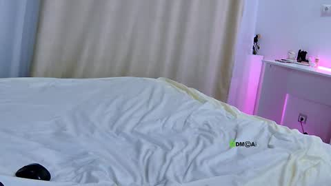 Hi Im Oli online show from 21, 4, 2026