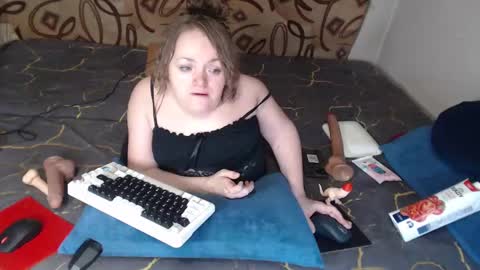 Natalie online show from 25, 2, 2025