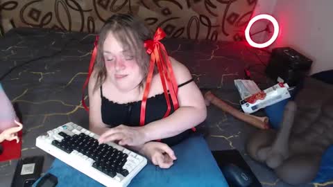 Natalie online show from 4, 3, 2025