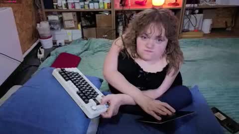 Natalie online show from 21, 11, 2025